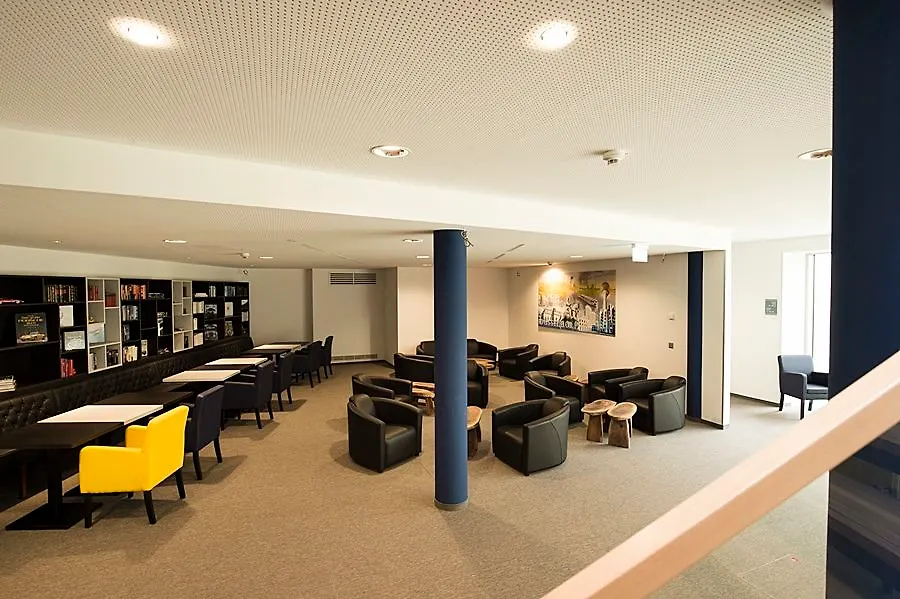Carathotel Duesseldorf City 4*, Dusseldorf